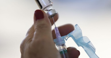 GRS Itabira e Secretaria Municipal de Saúde iniciam Campanha de Vacinação contra a Gripe com vacimóvel no Mercado Municipal em Itabira GRS Itabira e Secretaria Municipal de Saúde iniciam Campanha de Vacinação contra a Gripe com vacimóvel no Mercado Municipal em Itabira