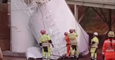 Homem morre após ser atingido por caixa d’água em estacionamento de supermercado