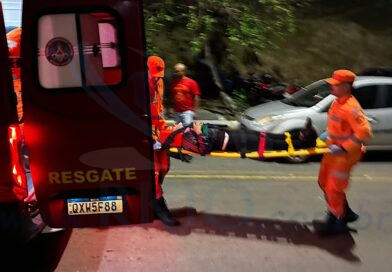 Acidente em Itabira : motociclista fica ferida após colisão com carro no Gabiroba