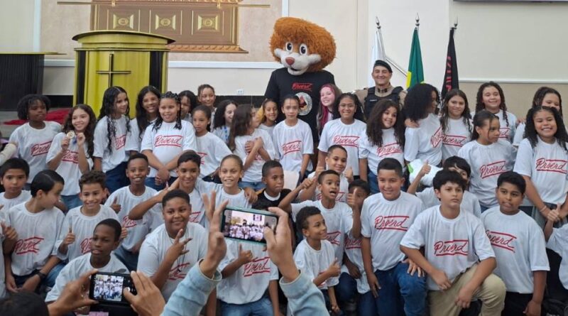 Educação e prevenção: 432 estudantes concluem curso do PROERD em Itabira