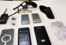 Trio é preso com revólver, munições e drogas após denúncia de tentativa de roubo em Itabira