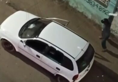 Homem é preso após agredir vítima com soco, mordida e faca; carro também foi danificado em Itabira