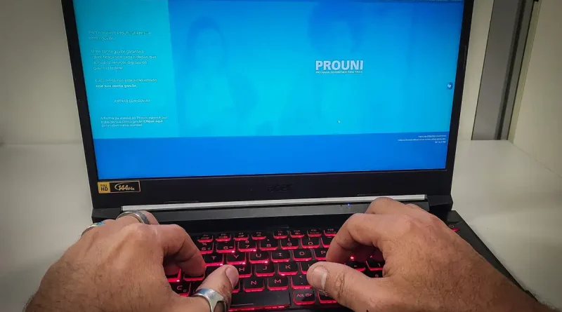 Prouni: candidatos têm até amanhã para registro na lista de espera
