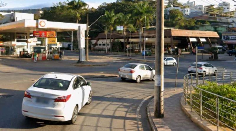 Serviço da Cemig provoca interdição parcial na rua Juca Machado nesta sexta e domingo