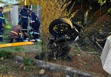 Motociclista fica ferido após colisão com carro em acesso ao bairro Ribeira, em Itabira